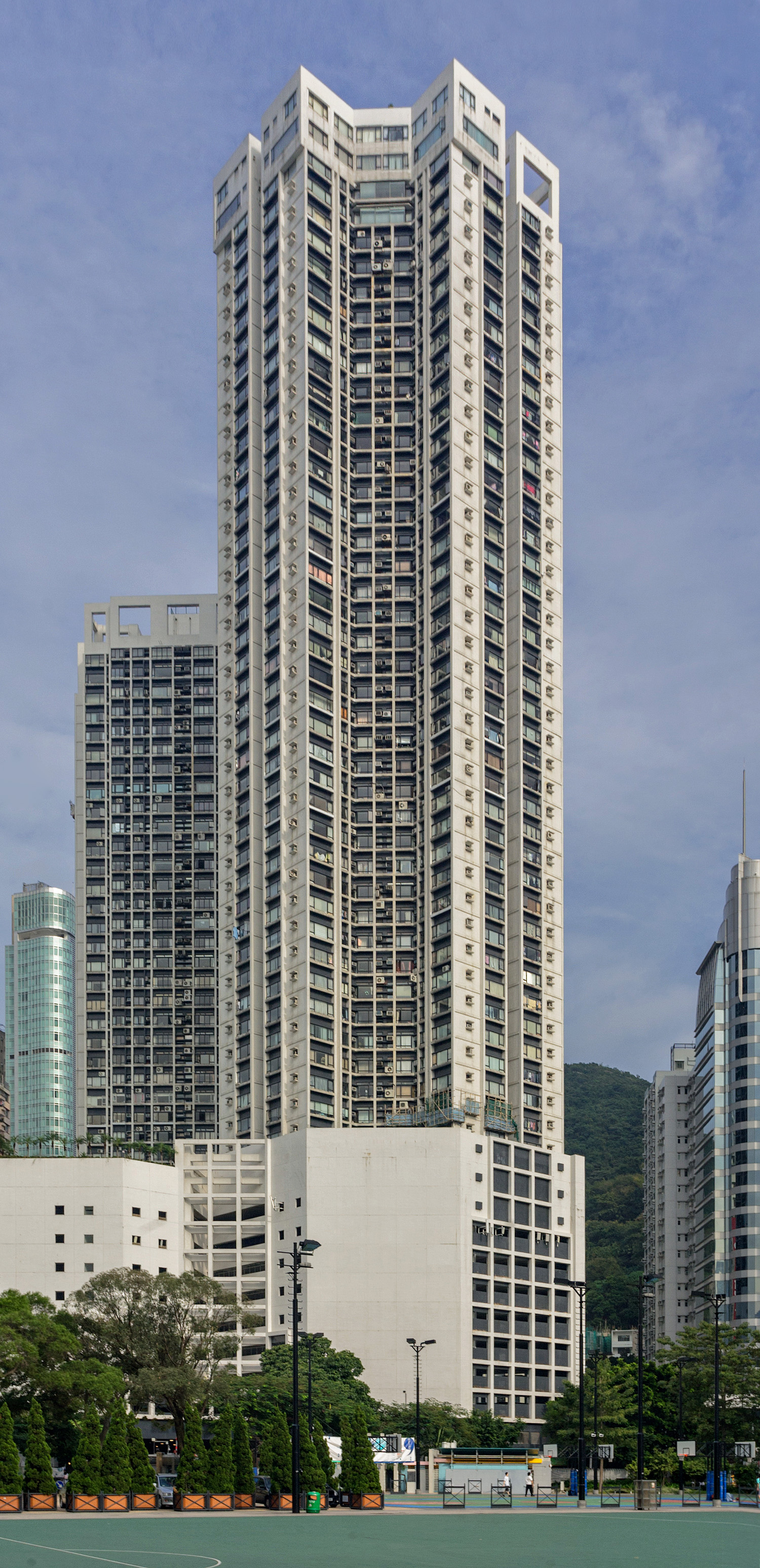 Park Towers One, Hong Kong - View from the west. © Mathias Beinling